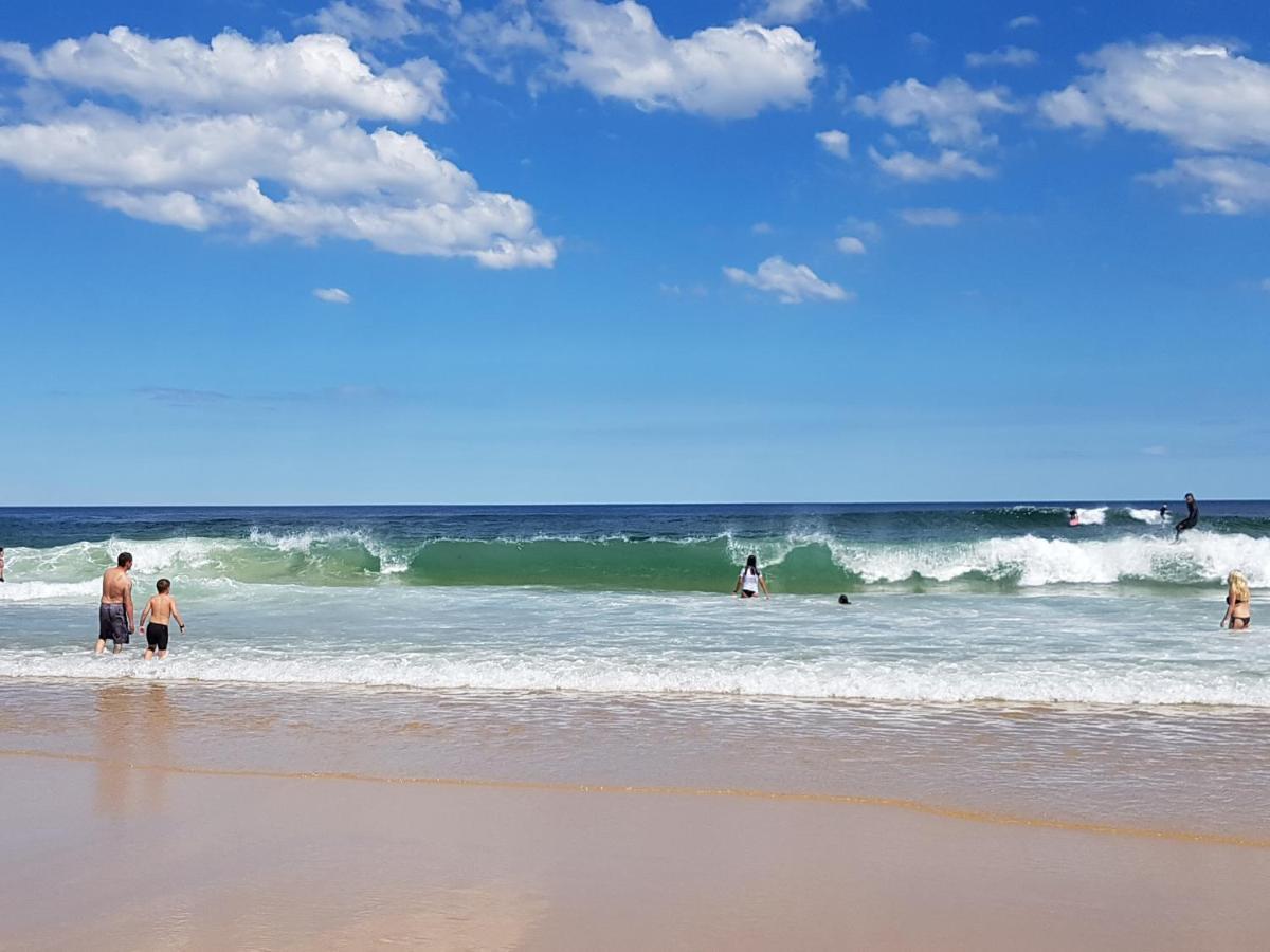 Arena Luxury Beachfront Apartment Newcastle Eksteriør bilde