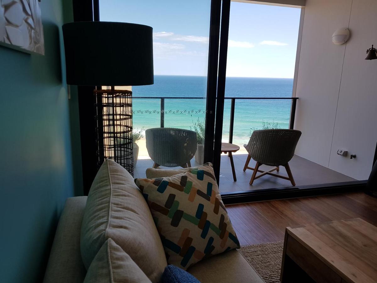 Arena Luxury Beachfront Apartment Newcastle Eksteriør bilde